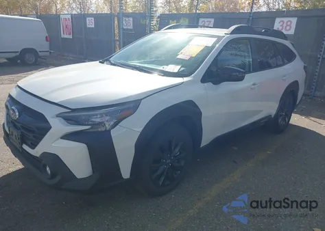 2025 Subaru Outback Onyx Edition z USA, uszkodzony, nr VIN 4S4BTALC1S3233796